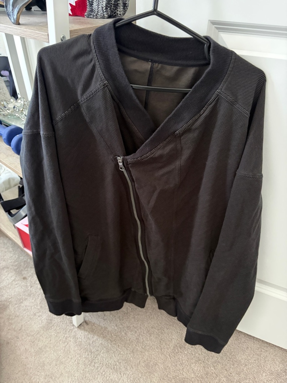 Lululemon black strip Asymmetrical Zip Jacket